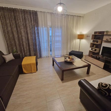 Valeria'S Apartment 카발라 외부 사진