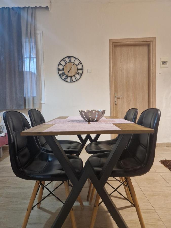 Valeria'S Apartment 카발라 외부 사진